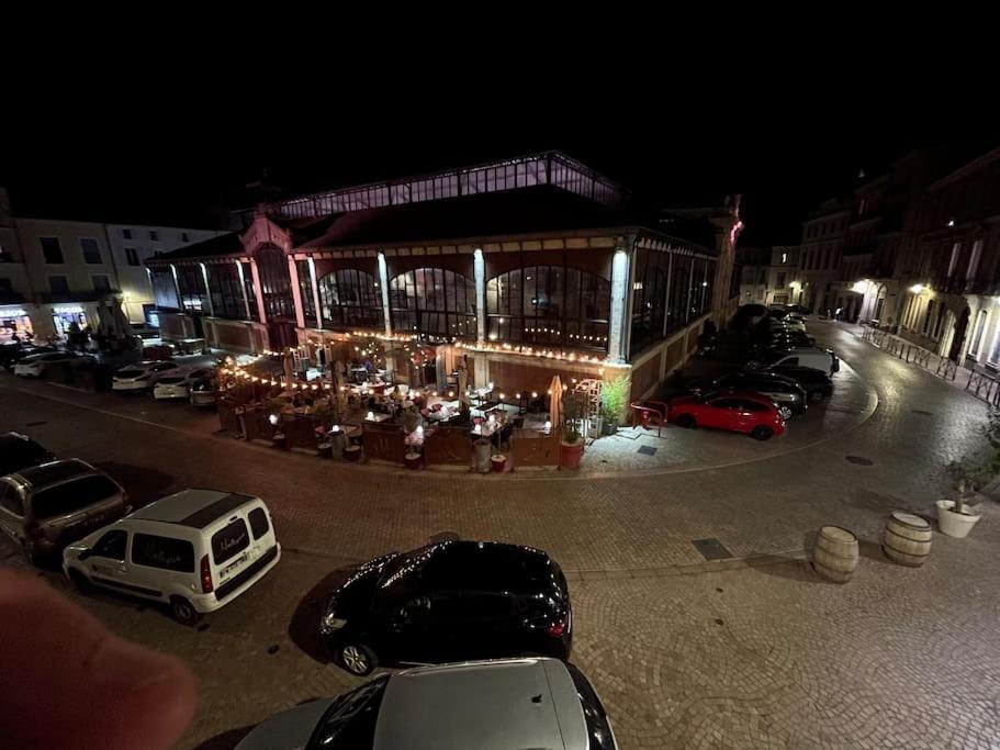 Vue Sur La Place Des Halles, Art Apparts Béziers Exterior foto